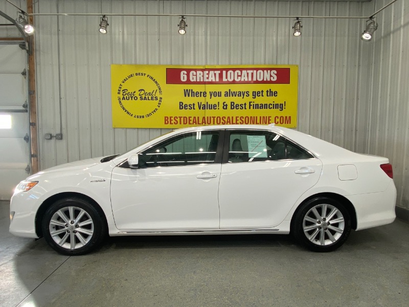 Toyota Camry Hybrid LE 2012
