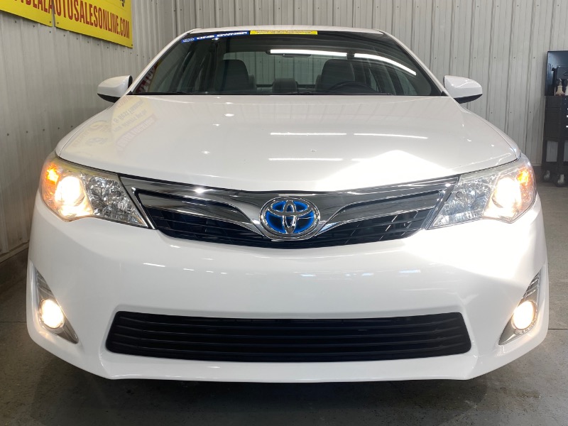 Toyota Camry Hybrid LE 2012