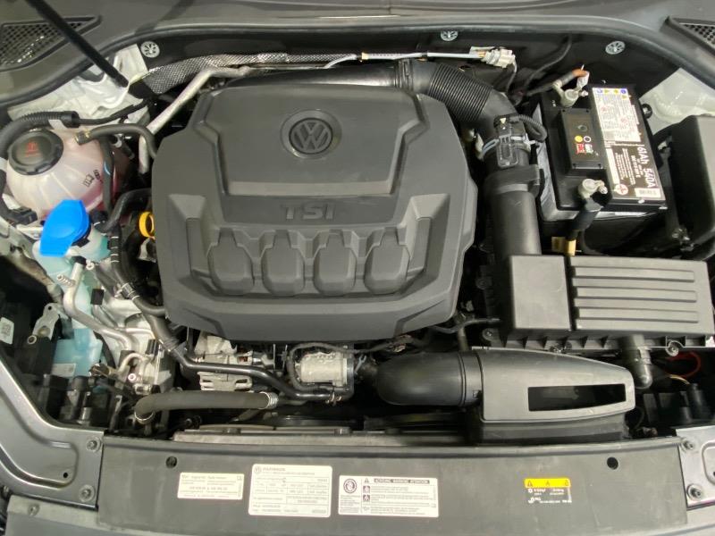 Volkswagen Passat SE 2018