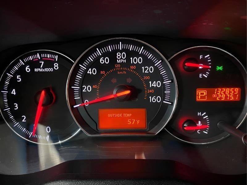 Nissan Maxima SV 2010