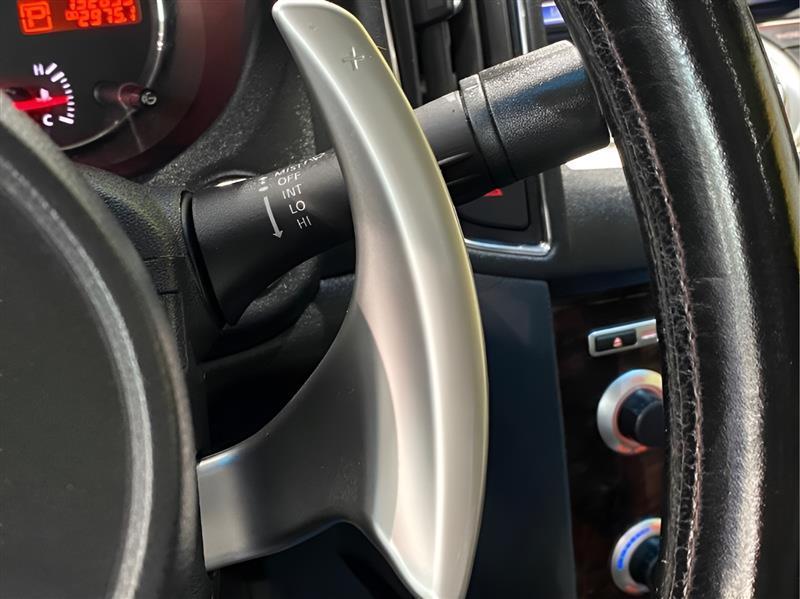 Nissan Maxima SV 2010