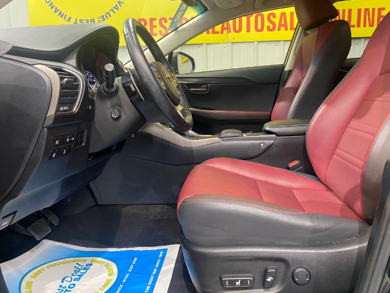 Lexus NX 300 Base AWD 2019