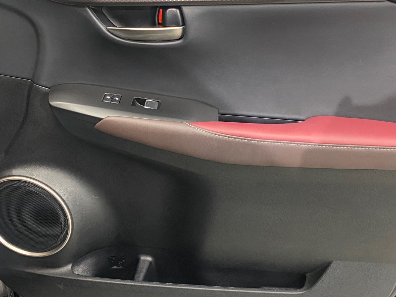 Lexus NX 300 Base AWD 2019