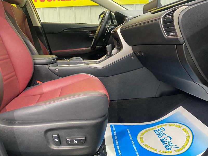 Lexus NX 300 Base AWD 2019