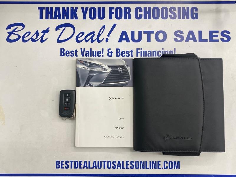 Lexus NX 300 Base AWD 2019