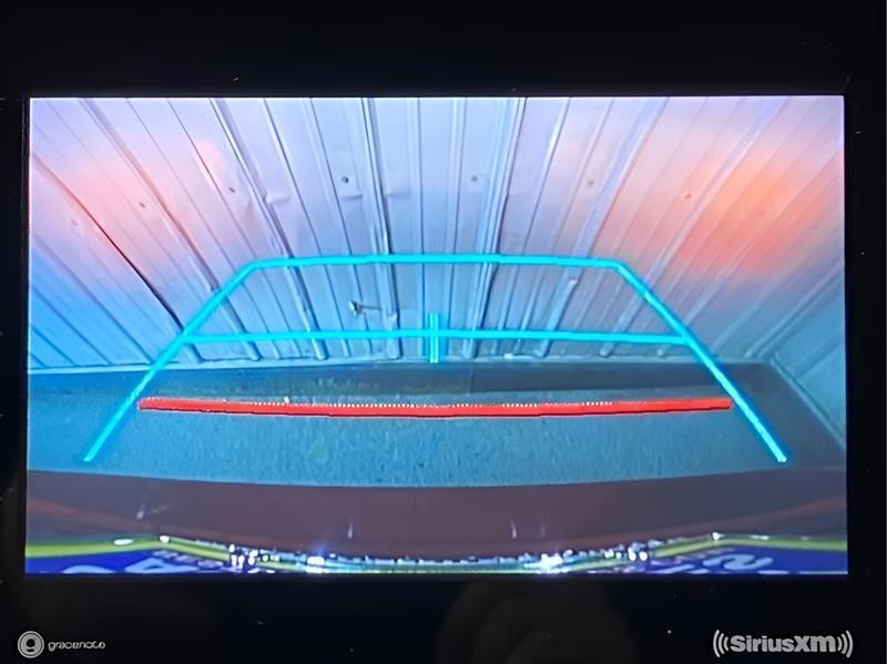 Toyota Camry Hybrid LE 2022