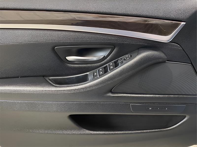 BMW 5-Series 535i xDrive 2016