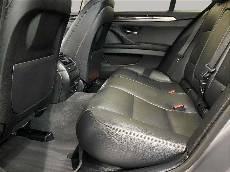 BMW 5-Series 535i xDrive 2016