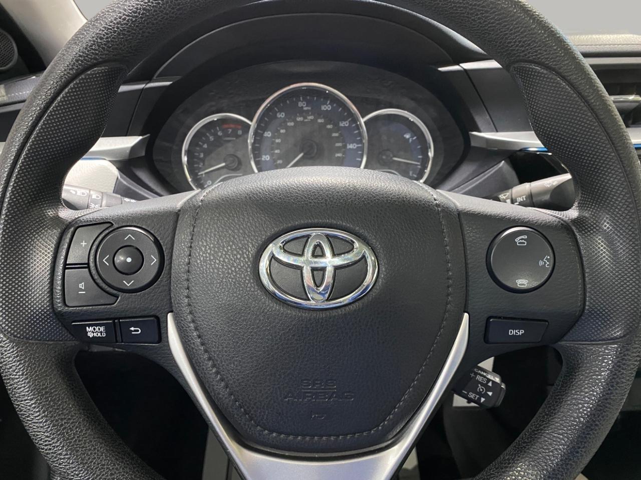 Toyota Corolla 4dr Sdn LE Auto 2015