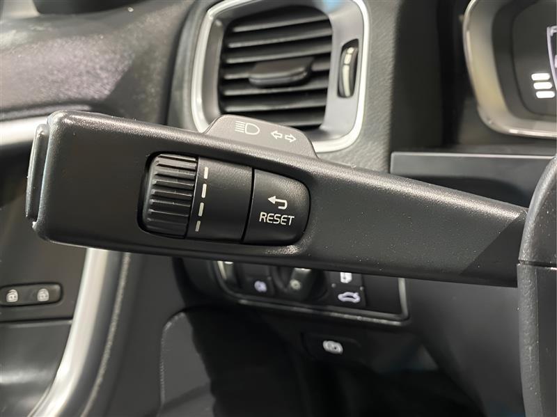 Volvo V60 T5 Premier AWD 2016