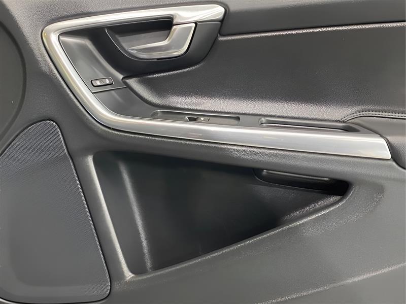 Volvo V60 T5 Premier AWD 2016