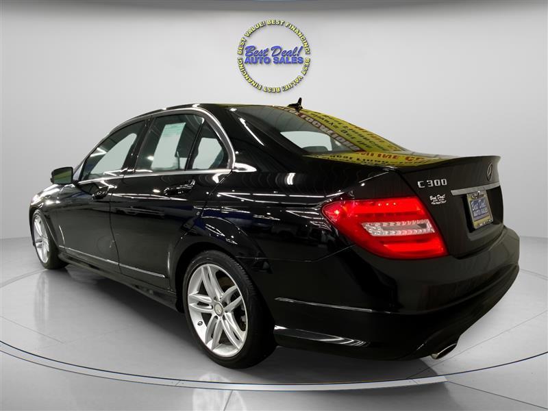 Mercedes-Benz C-Class C300 4MATIC Sport Sedan 2013