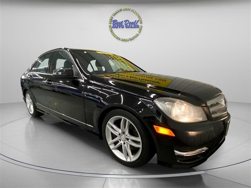 Mercedes-Benz C-Class C300 4MATIC Sport Sedan 2013