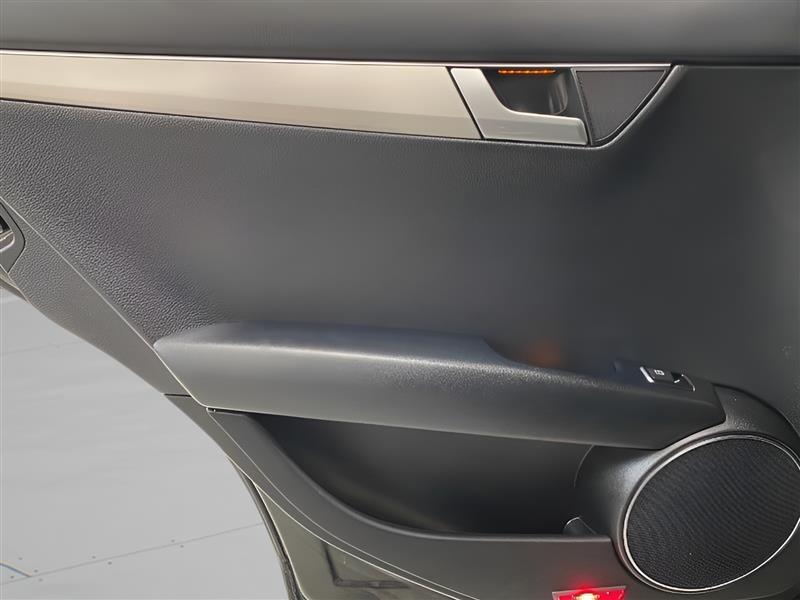 Mercedes-Benz C-Class C300 4MATIC Sport Sedan 2013