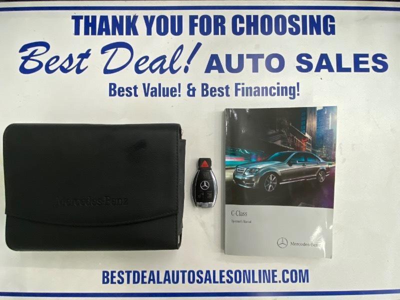 Mercedes-Benz C-Class C300 4MATIC Sport Sedan 2013