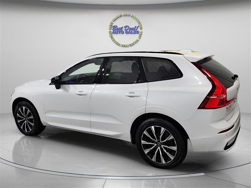Volvo XC60  2023