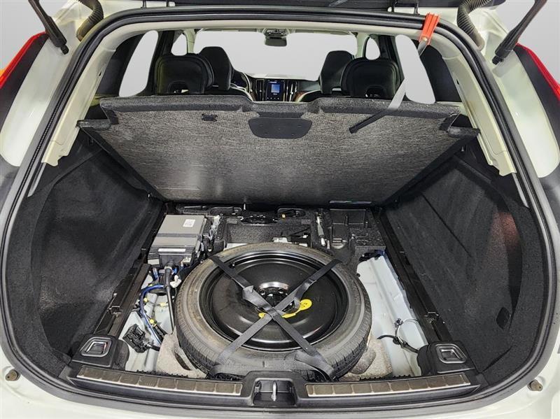 Volvo XC60  2023