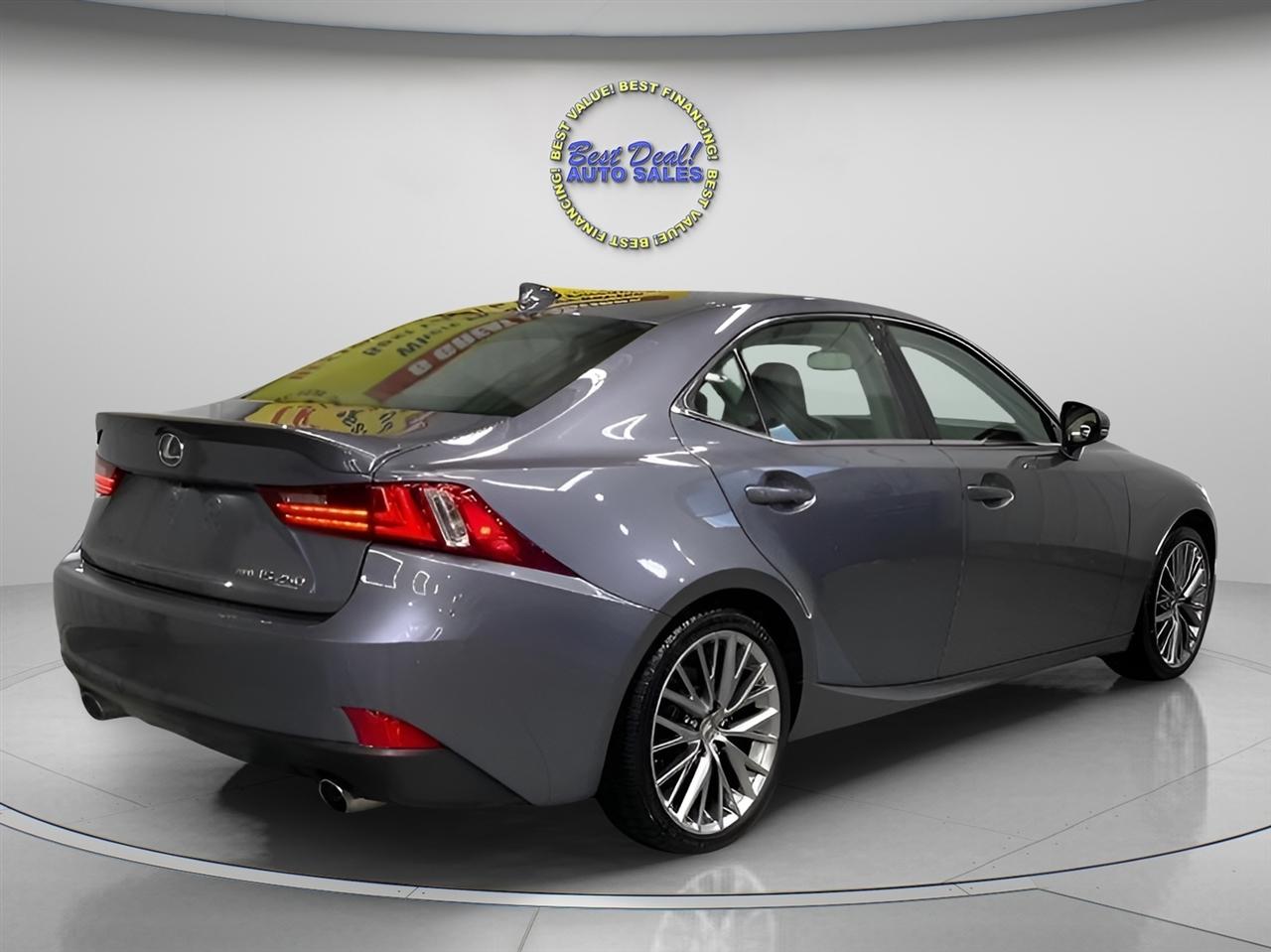 Lexus IS 250 AWD 2015