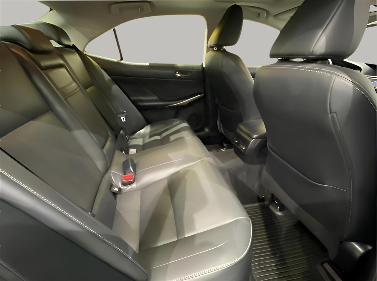 Lexus IS 250 AWD 2015