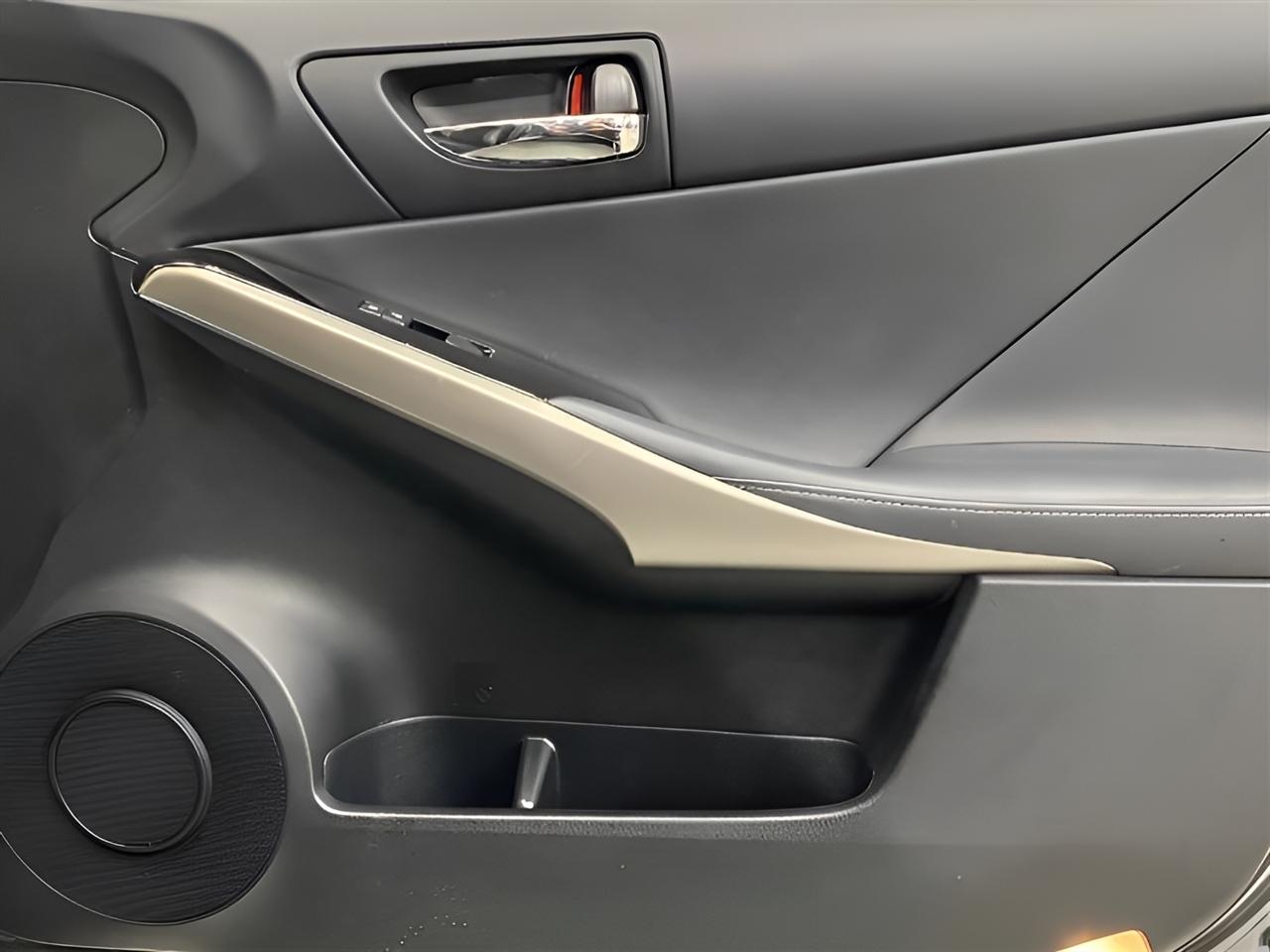 Lexus IS 250 AWD 2015