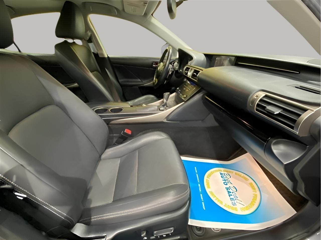 Lexus IS 250 AWD 2015