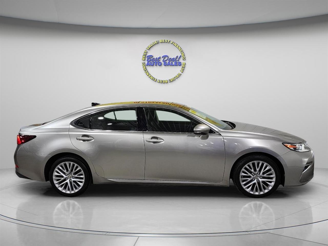 Lexus ES 350 Sedan 2016