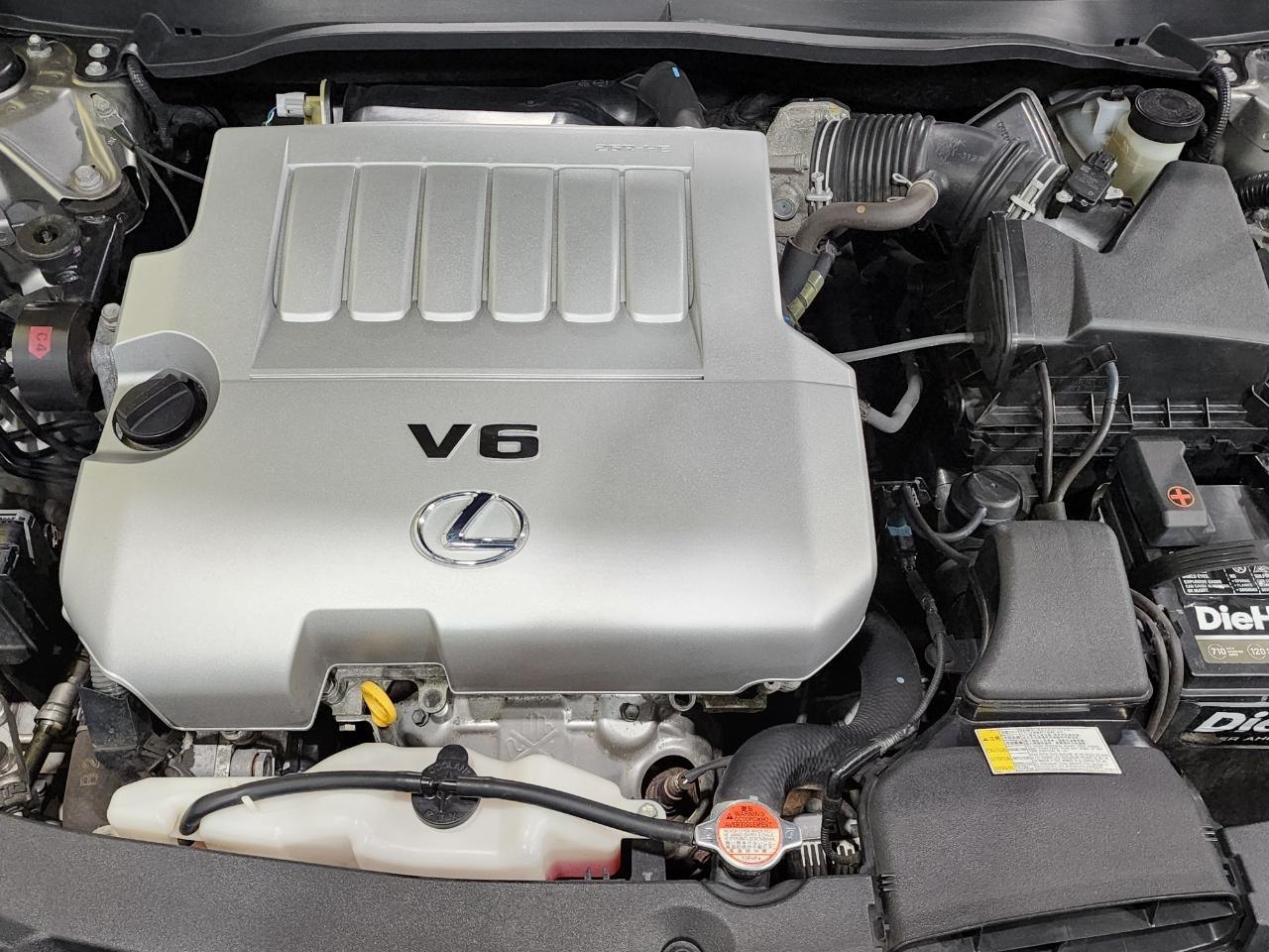 Lexus ES 350 Sedan 2016