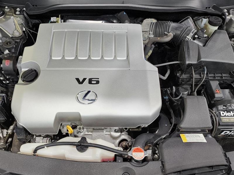 Lexus ES 350 Sedan 2016