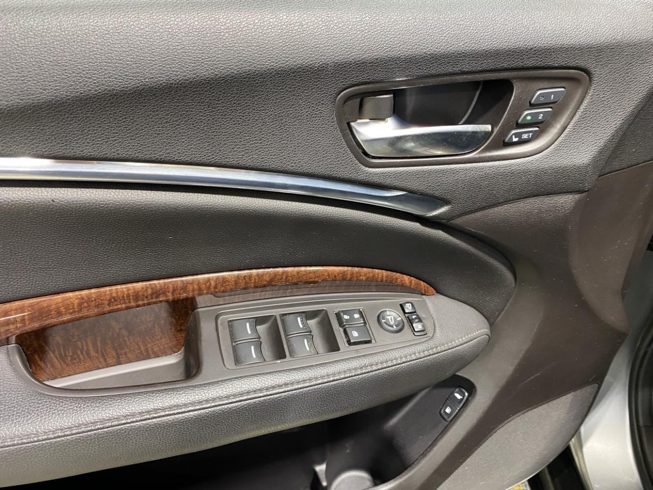 Acura MDX SH-AWD 9-Spd AT w/Tech Package 2017