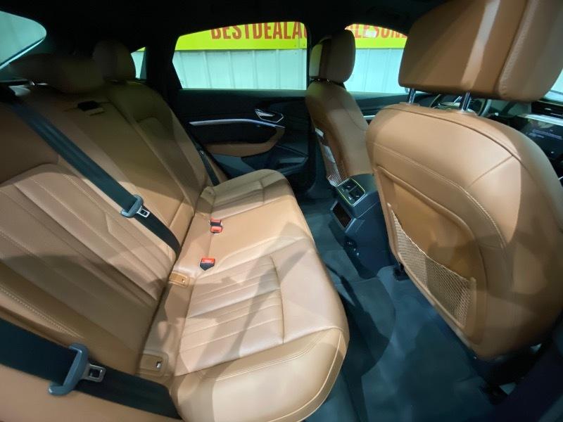 Audi e-tron Sportback Premium Plus quattro 2022