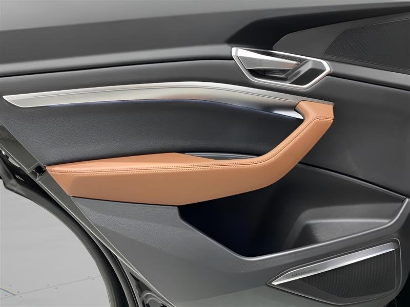 Audi e-tron Sportback Premium Plus quattro 2022