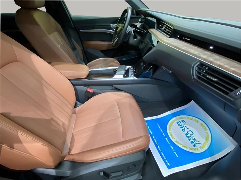 Audi e-tron Sportback Premium Plus quattro 2022