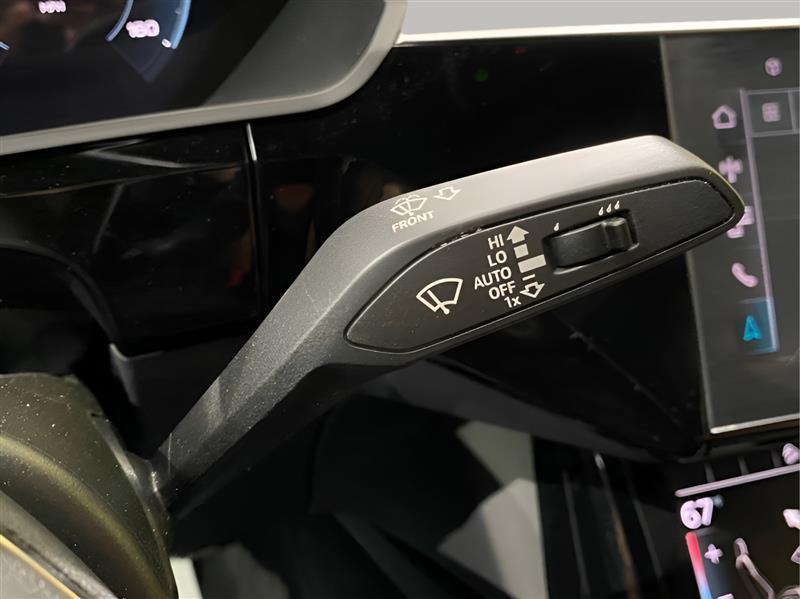 Audi e-tron Sportback Premium Plus quattro 2022