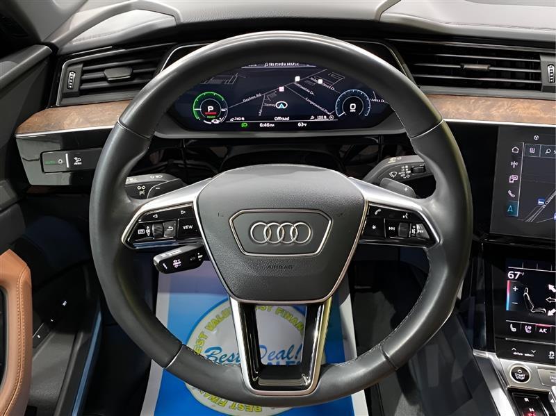 Audi e-tron Sportback Premium Plus quattro 2022