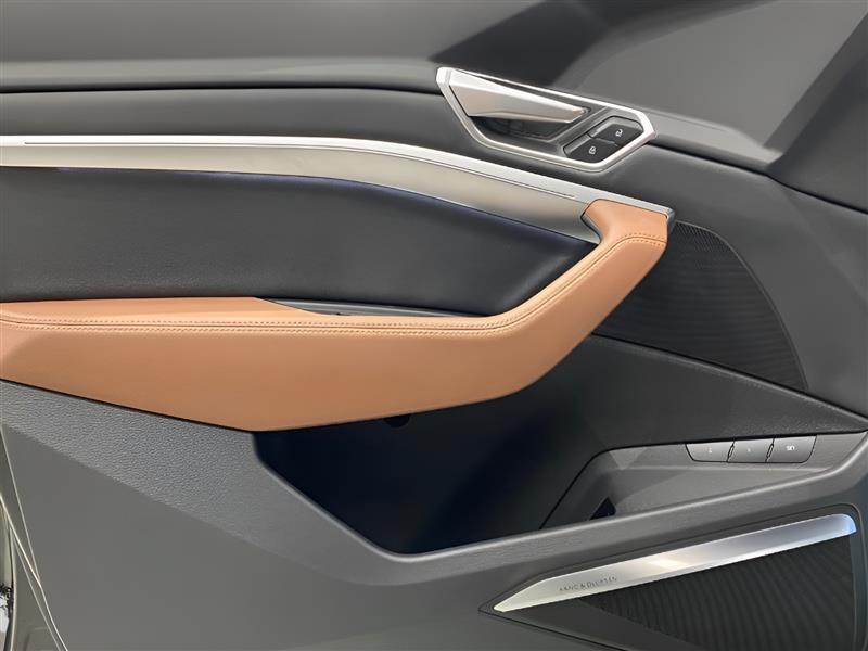 Audi e-tron Sportback Premium Plus quattro 2022