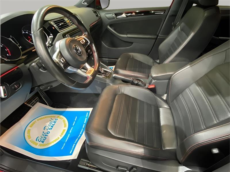 Volkswagen Jetta 2.0T GLI 6A 2017