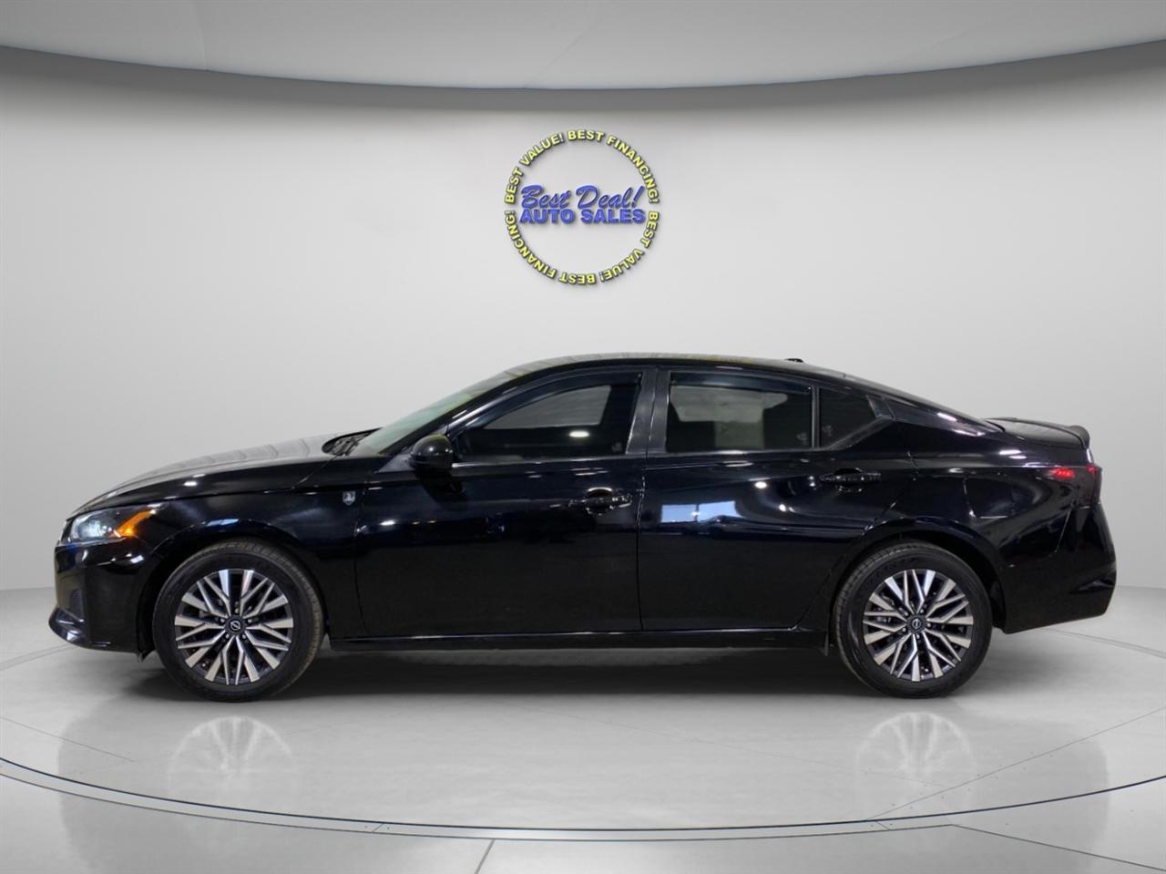 Nissan Altima 2.5 SV AWD 2023