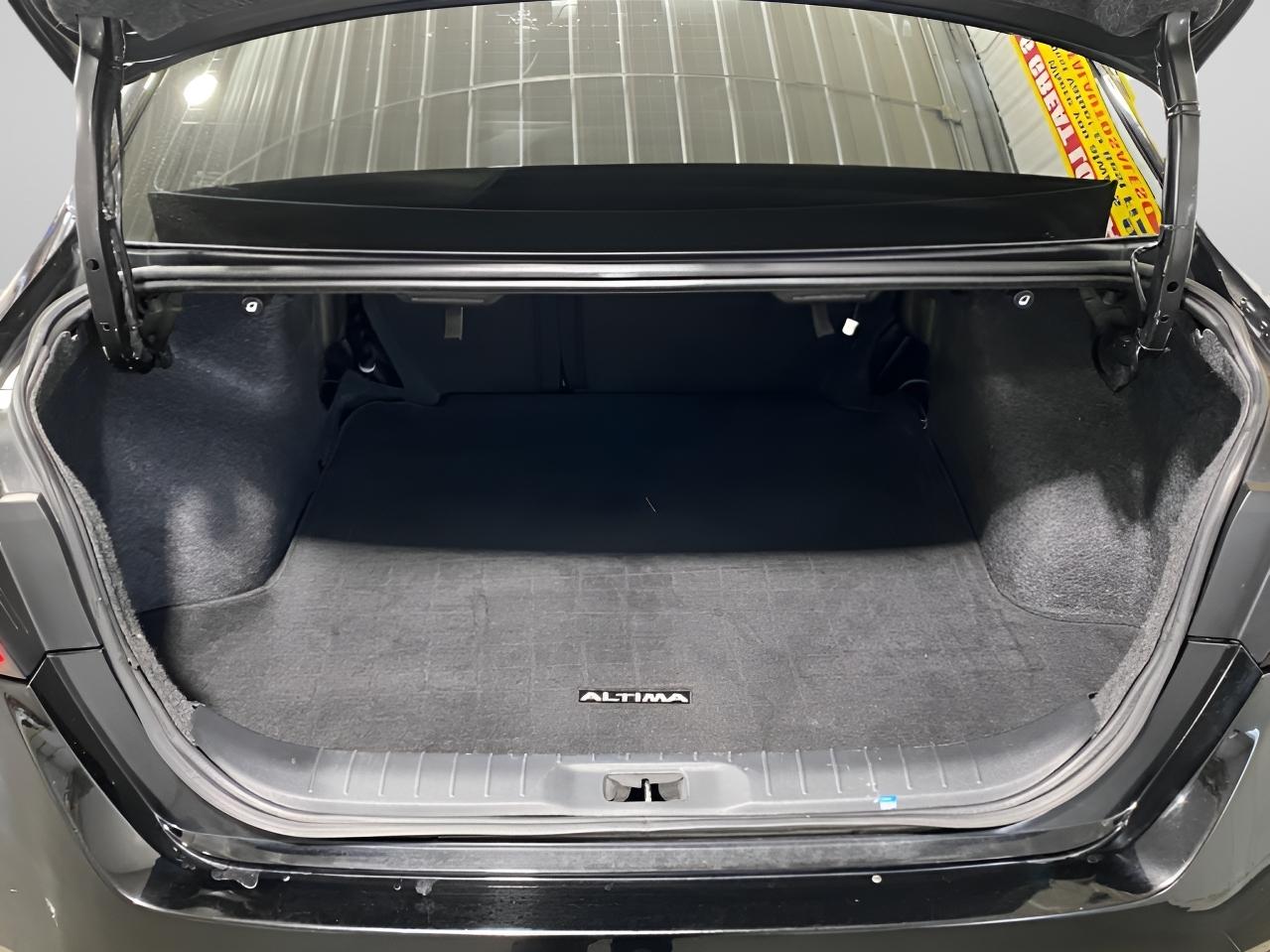 Nissan Altima 2.5 SV AWD 2023