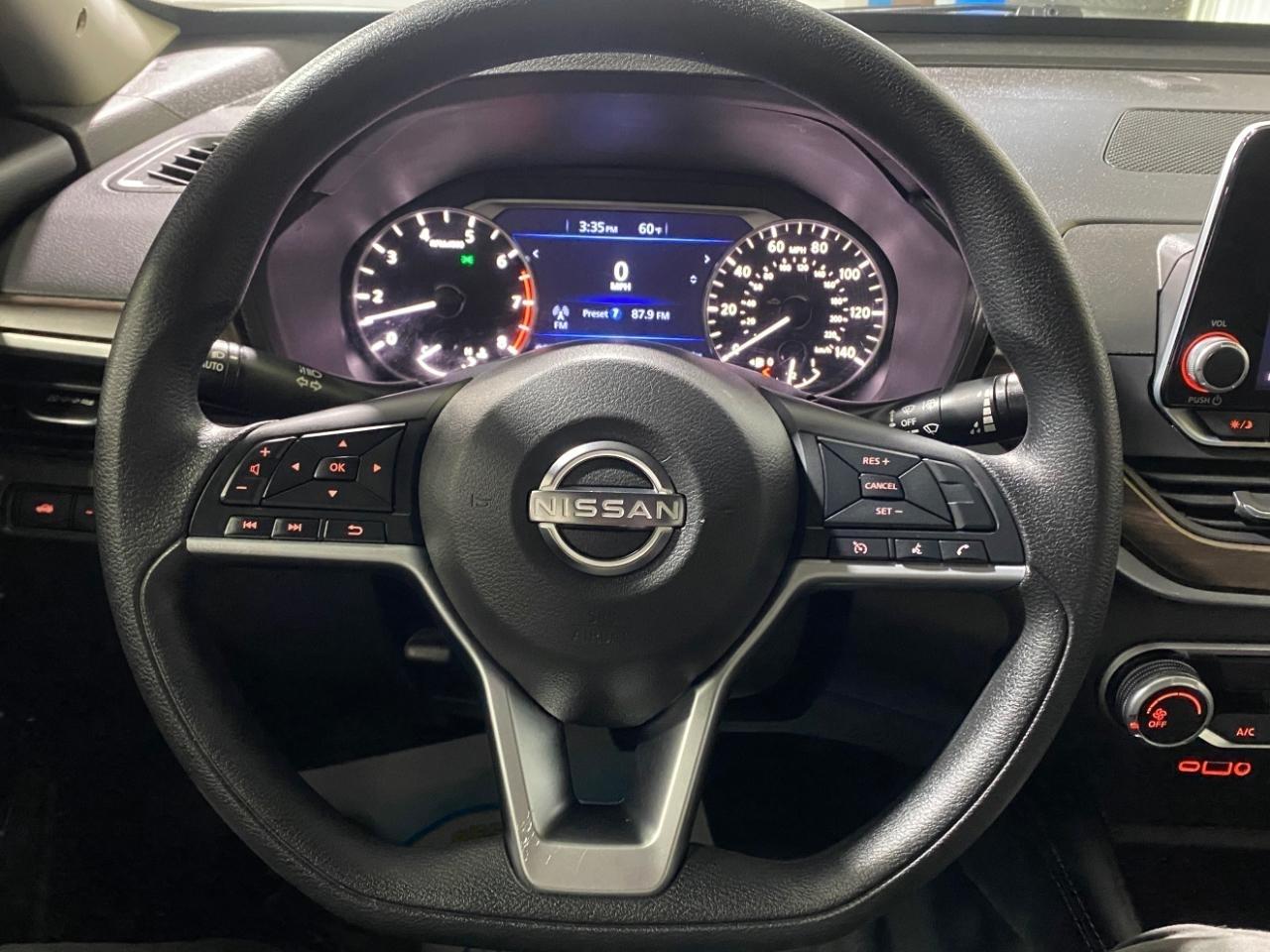 Nissan Altima 2.5 SV AWD 2023