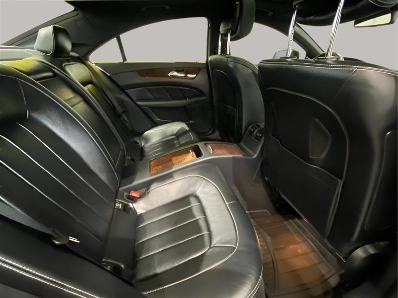 Mercedes-Benz CLS-Class CLS550 4MATIC 2014