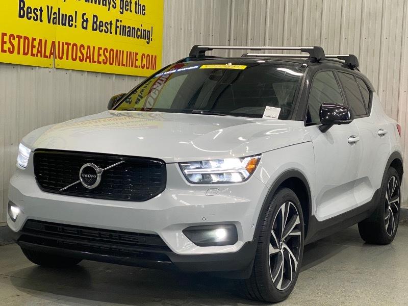 2021 Volvo XC40 T5 R-Design AWD