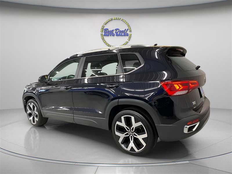 Volkswagen Taos SEL 4MOTION 2022