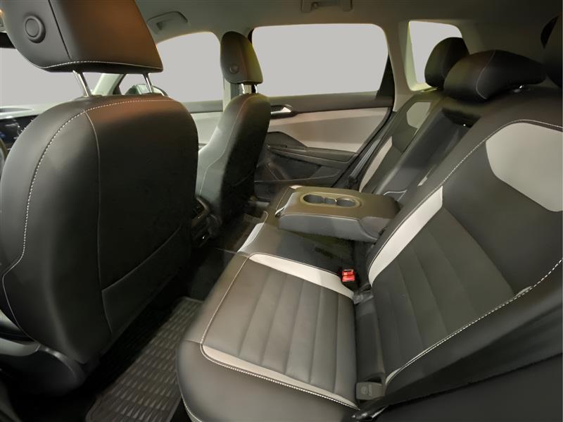 Volkswagen Taos SEL 4MOTION 2022