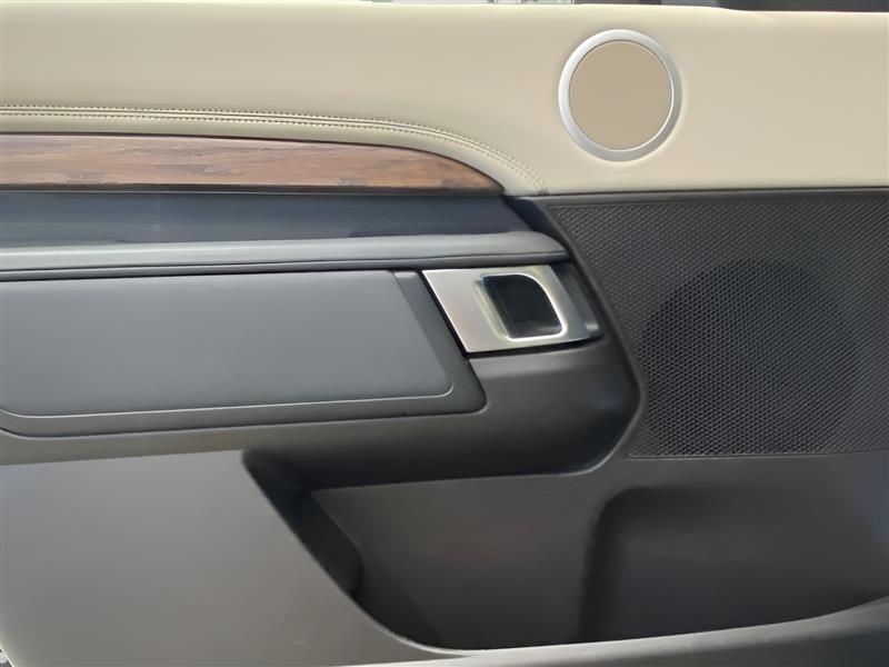 Land Rover Discovery HSE Td6 2017