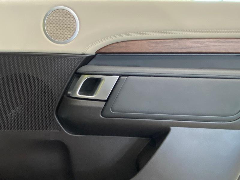 Land Rover Discovery HSE Td6 2017