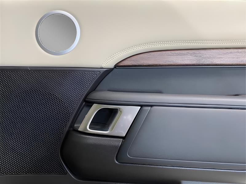 Land Rover Discovery HSE Td6 2017