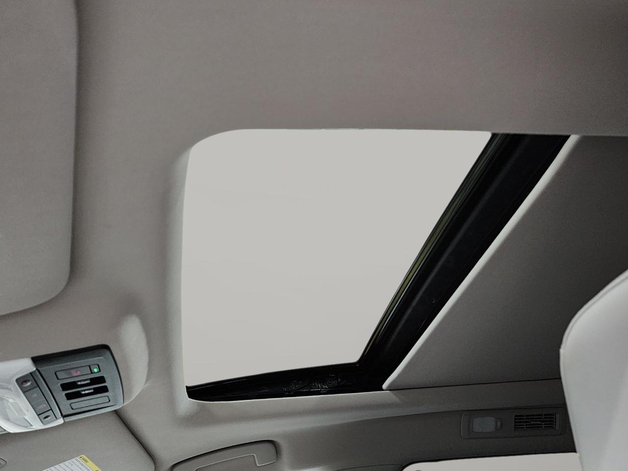 Nissan Pathfinder  2024