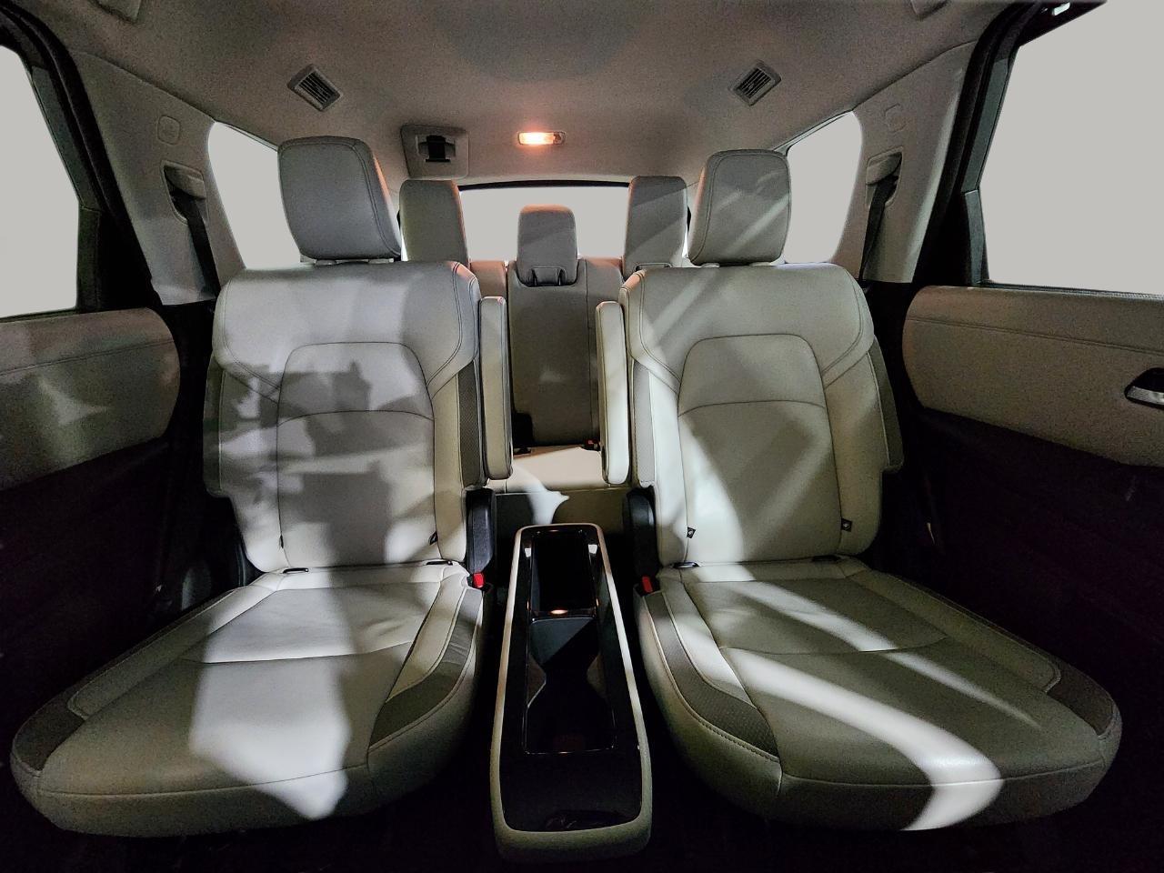 Nissan Pathfinder  2024