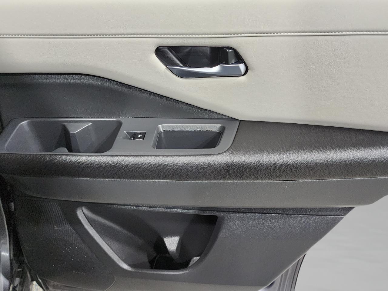 Nissan Pathfinder  2024