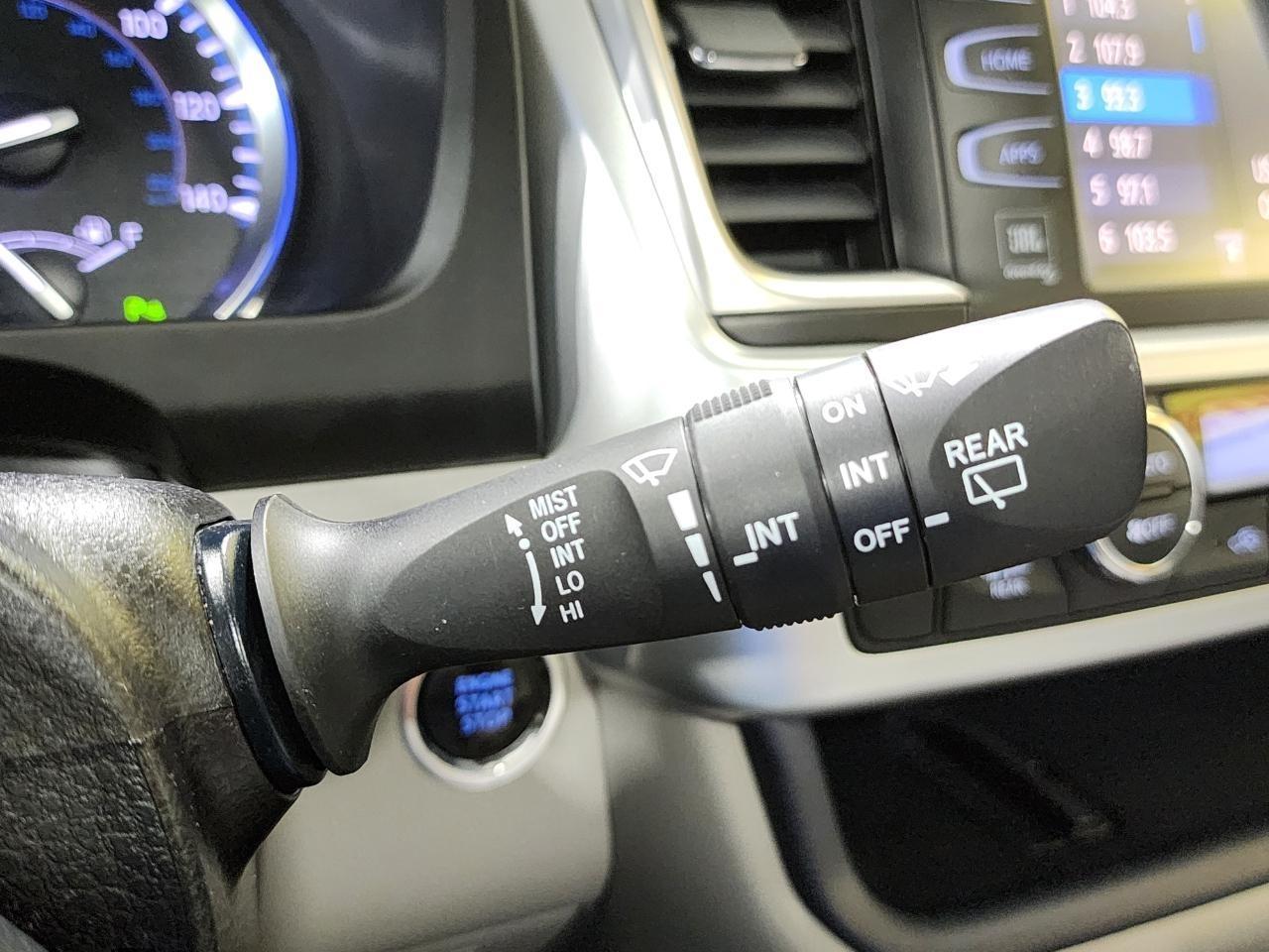 Toyota Highlander  2015